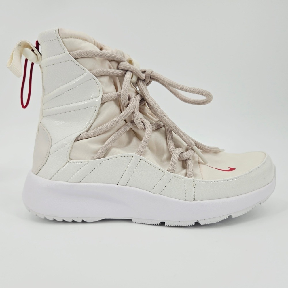 Nike Tanjun High Rise Phantom Gym Red Sneaker Boots Women's 7.5‎ (Kids 6)